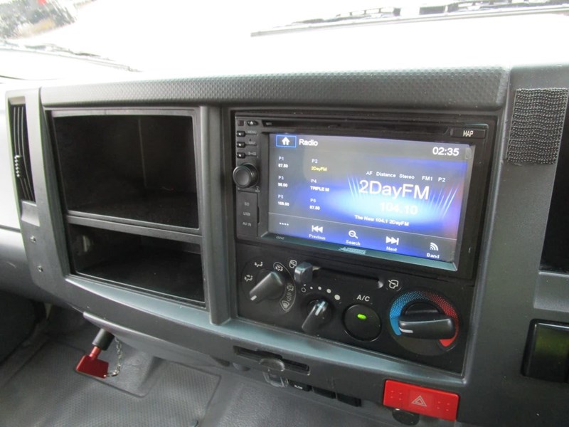 isuzu n series 874411 033