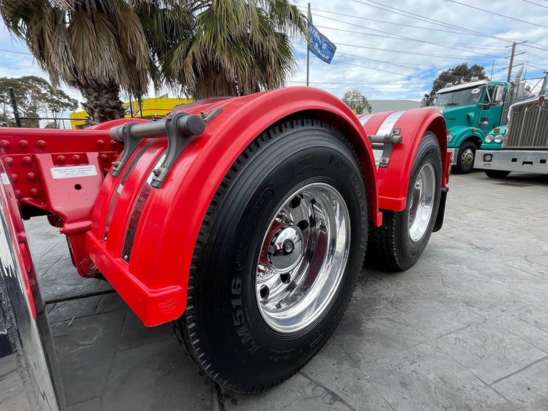mack super-liner 872725 033