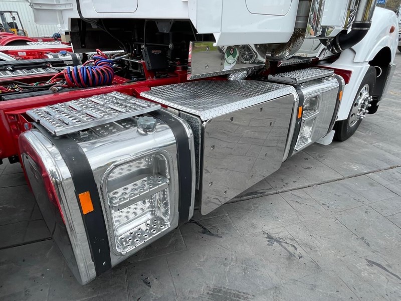 mack super-liner 872725 017
