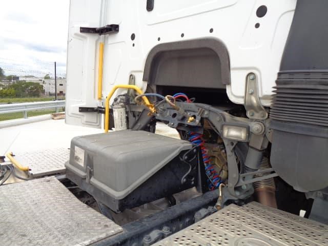 mercedes-benz actros 876762 017