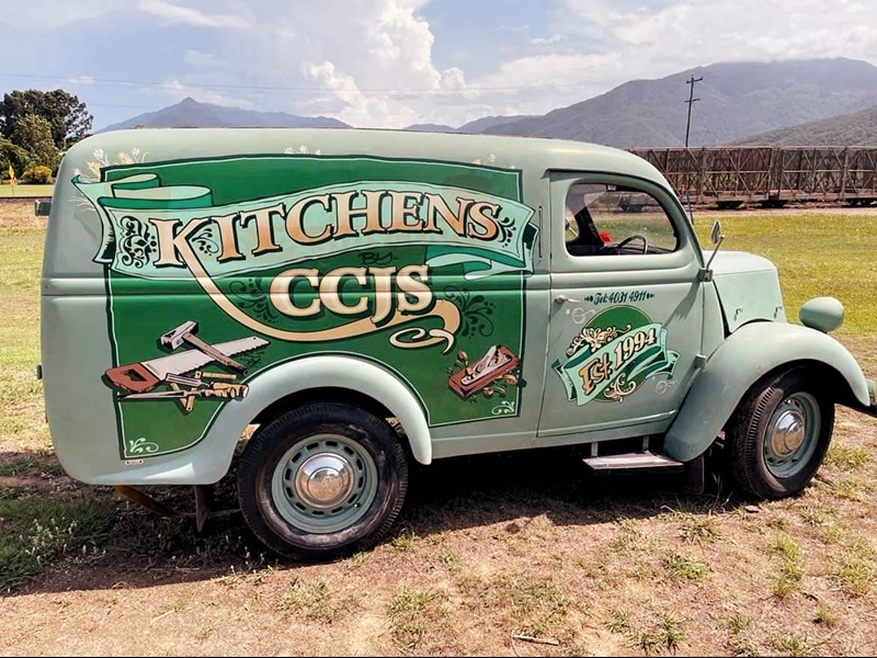 fordson 83 w panel van 878931 001