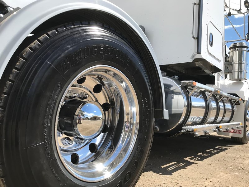 kenworth t409 sar 872450 025