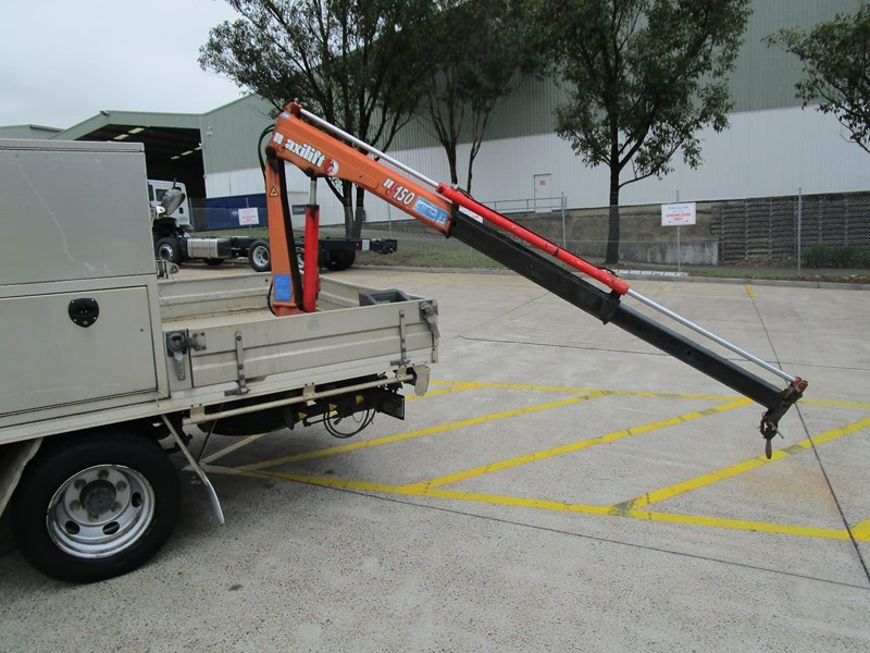 isuzu n series 868479 017