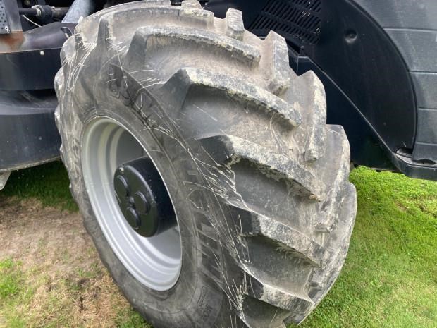 case ih magnum 380 cvt 1/2 track 879324 023