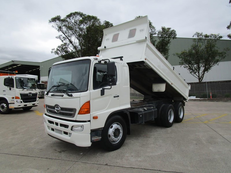 hino 500 series 868195 005