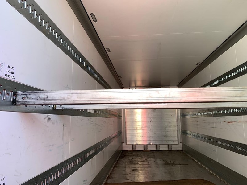 krueger 12 pallet rollback freezer van 792941 037