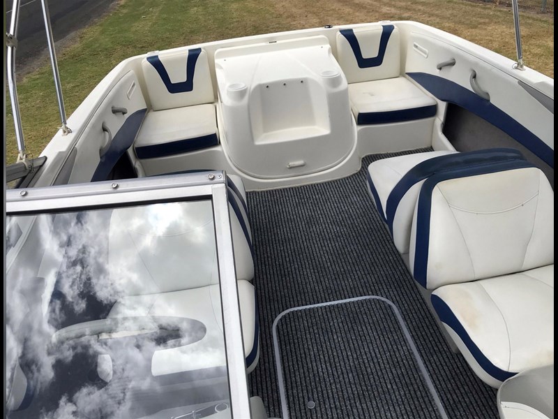 bayliner 195 bowrider 881908 013