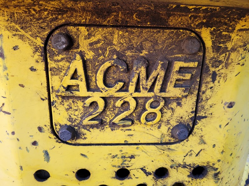 acme 228 carriage 882561 007