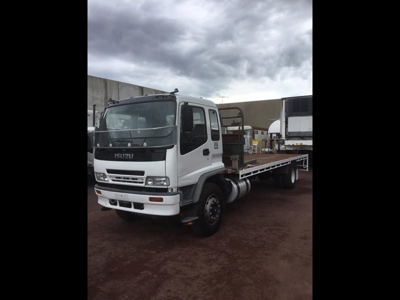 isuzu fvr165-300 879189 033