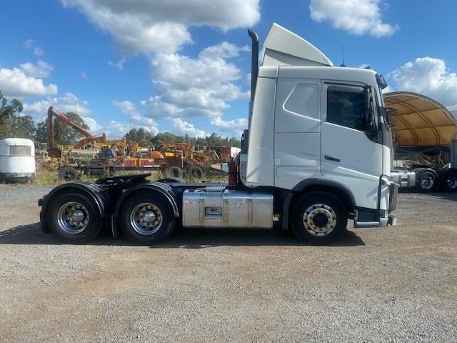 volvo fh13 887424 015