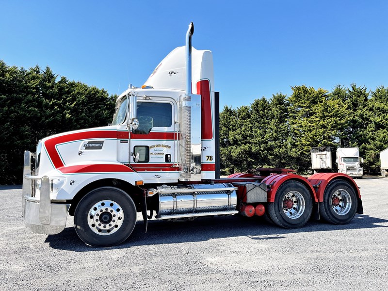 kenworth t409 887707 001