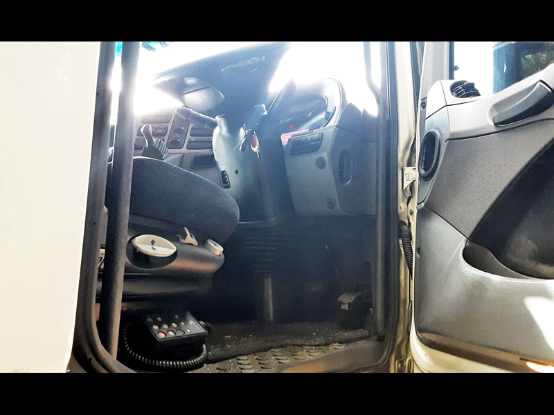 mercedes-benz actros 2655 888922 033