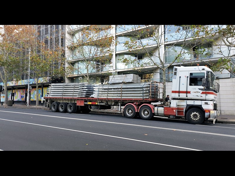 mack ae6x4 889933 003