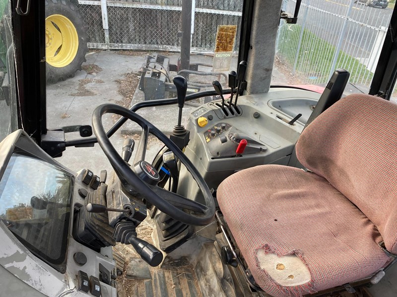 massey ferguson 6140 889843 011