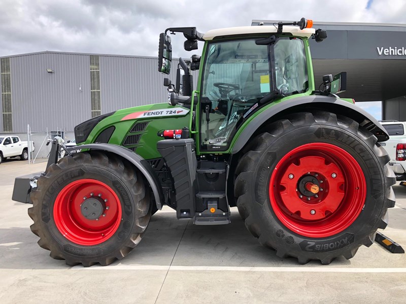 fendt 724 824282 005