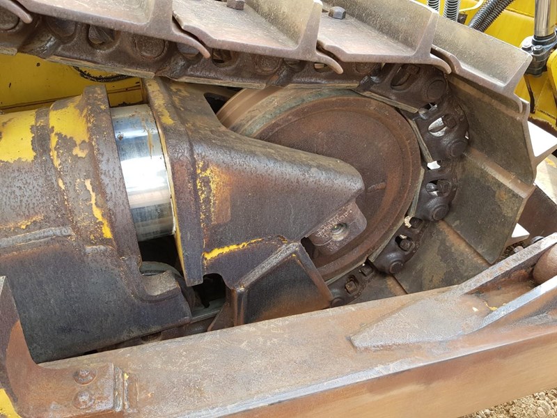 caterpillar d6t xl 888160 057
