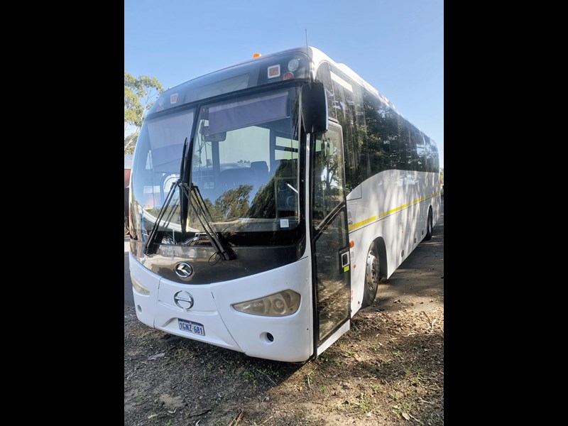 hino rn 891214 001