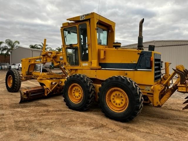 komatsu gd525a-1 891264 009