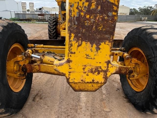 komatsu gd525a-1 891264 015
