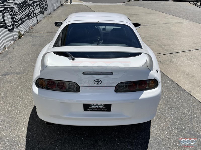 toyota supra 891375 017
