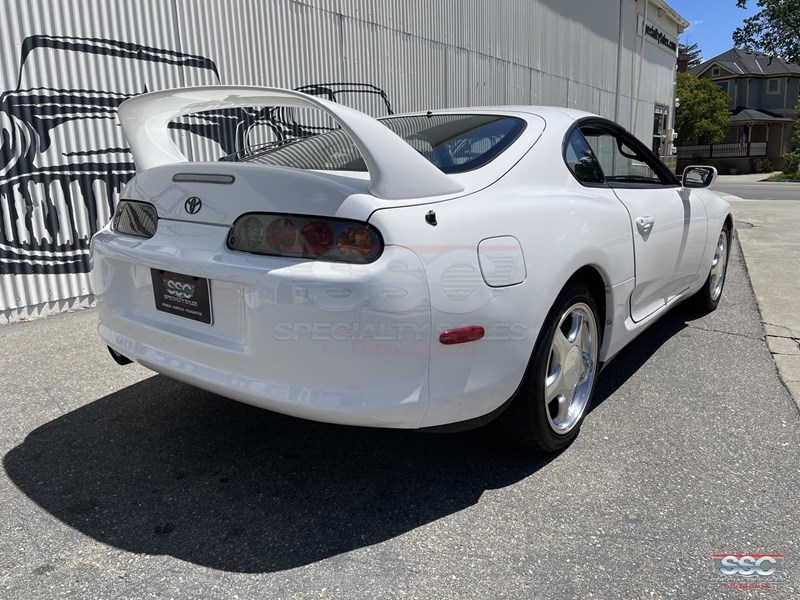 toyota supra 891375 021