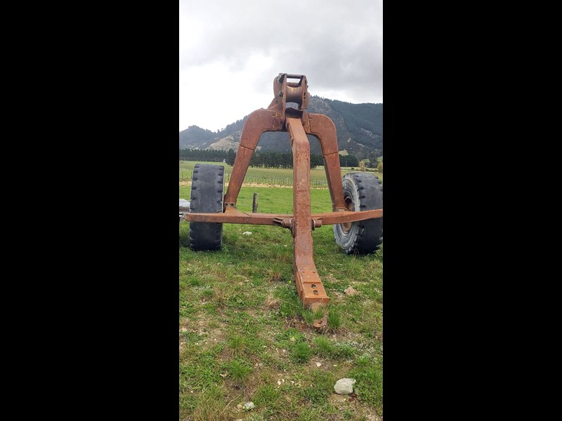 hamilton trailing logging arch nil 891656 001