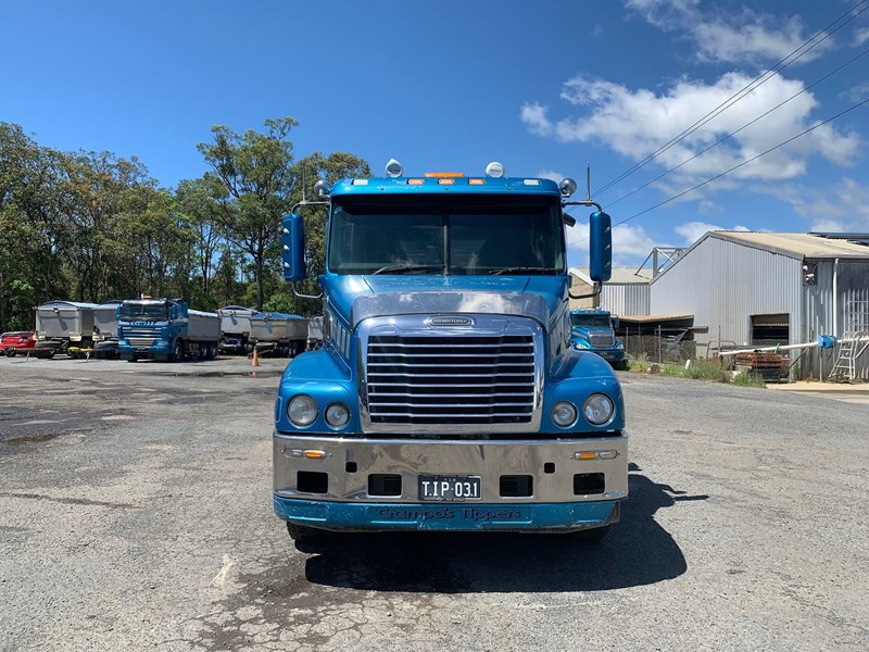 freightliner century class 879775 031