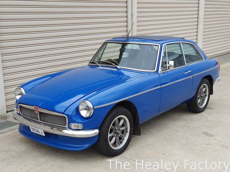 mgb gt 891919 001