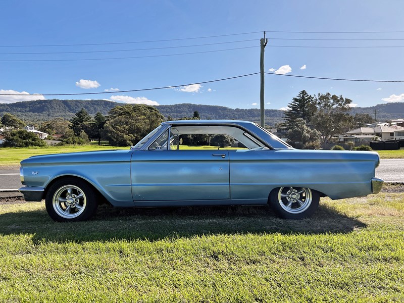 ford falcon 891939 015