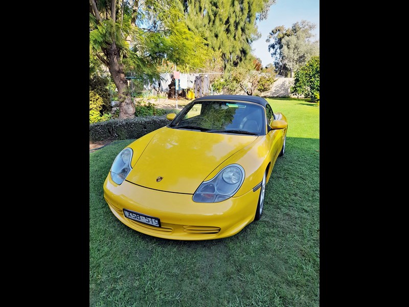 porsche boxster 892227 001