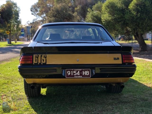 holden monaro 892301 017