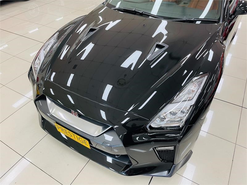 nissan gt-r 892476 033