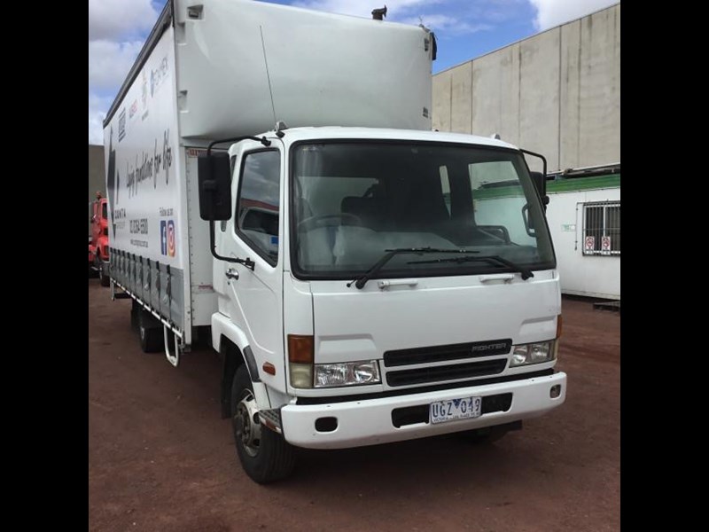 fuso fighter fk617 886484 003