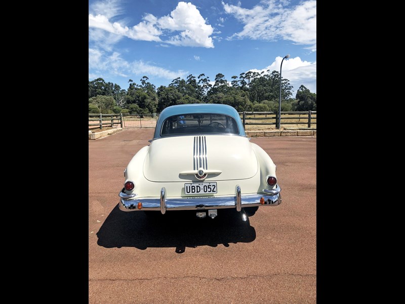 pontiac chieftain 892780 013
