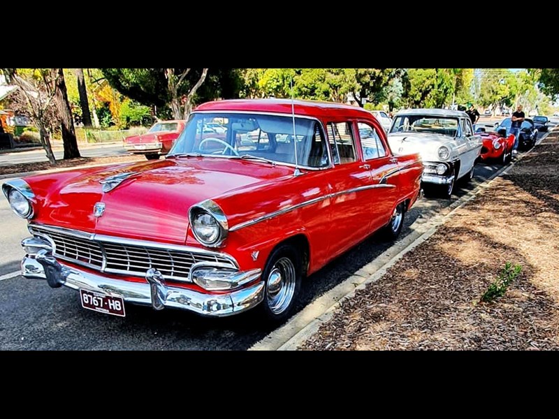 ford customline 892774 003