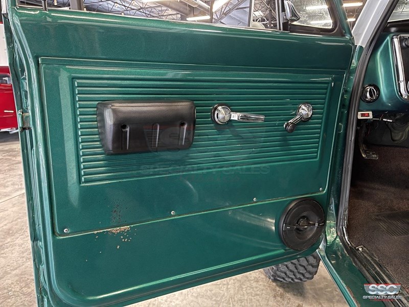 chevrolet c10 892758 097