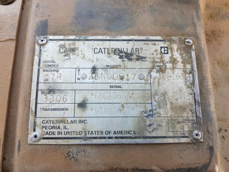 caterpillar d7r 889483 029