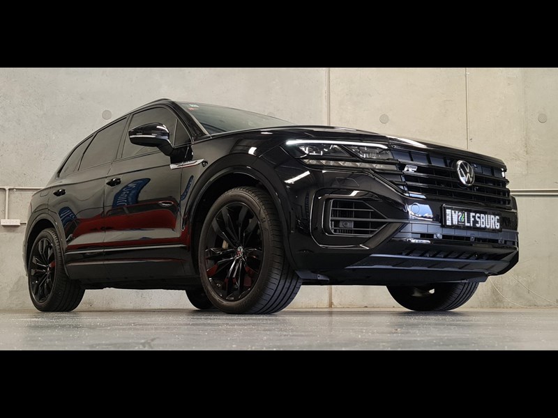 volkswagen touareg 893433 097
