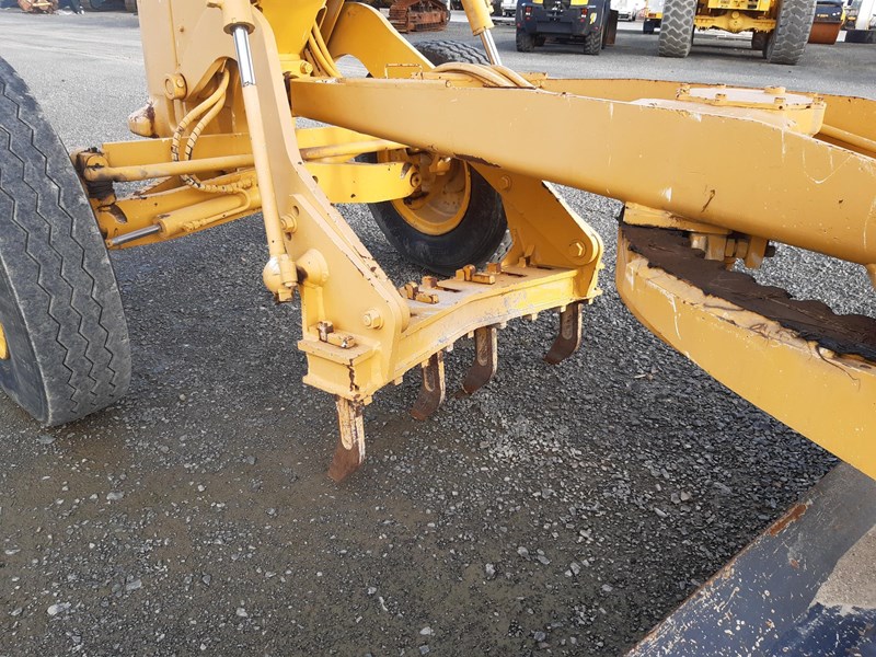 komatsu gd405a-2 893453 007