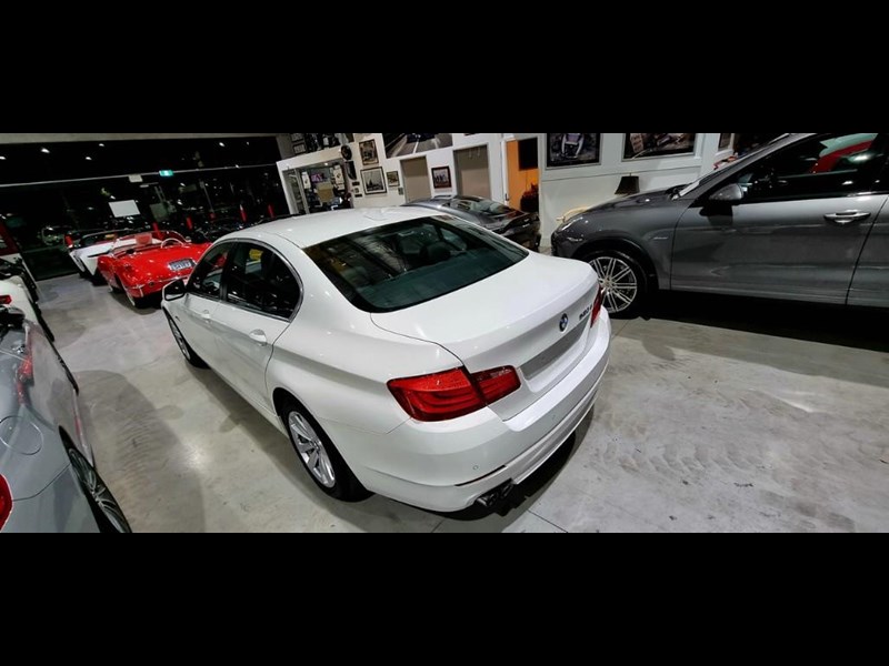 bmw 5 series 893812 037
