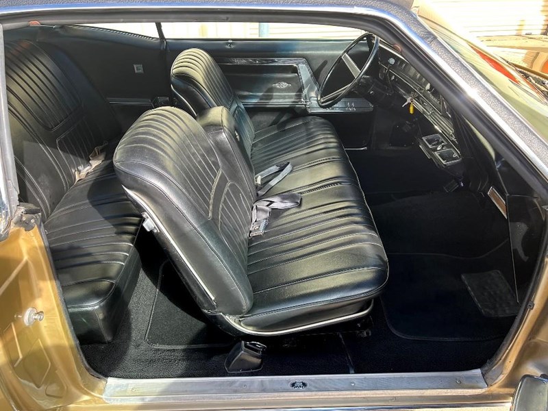 buick riviera 893845 089