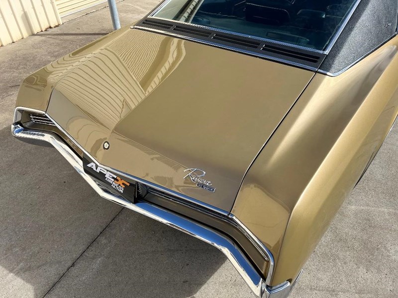 buick riviera 893845 065