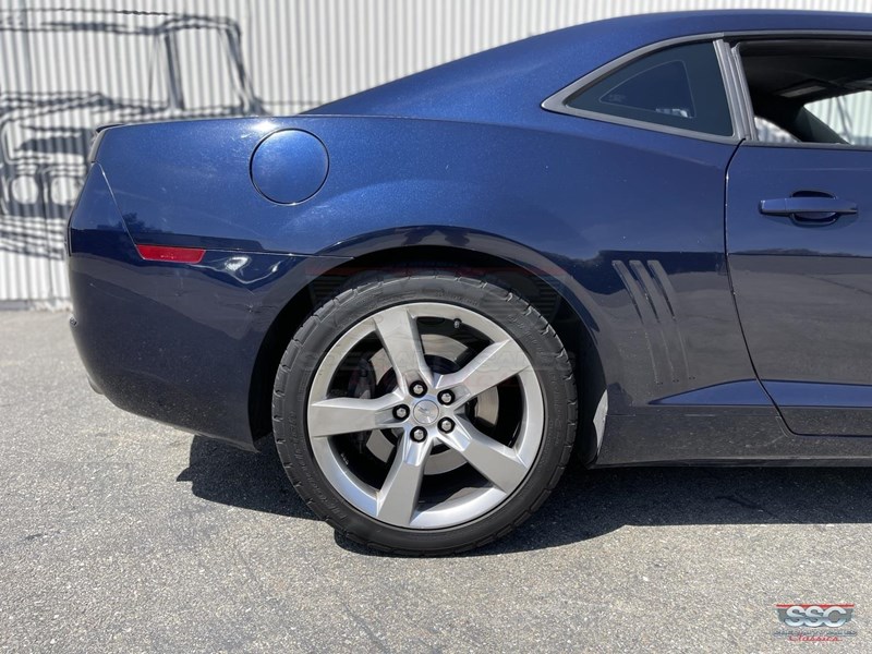 chevrolet camaro 893860 073