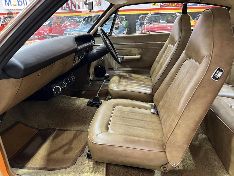 chrysler valiant charger 894491 037