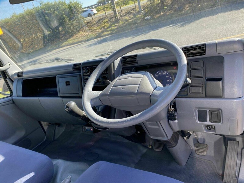 fuso canter 884997 015