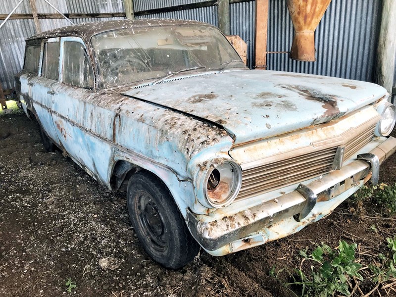 holden eh 894847 001