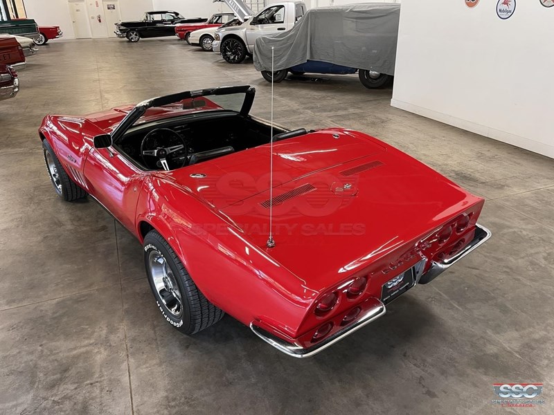 chevrolet corvette 894870 023