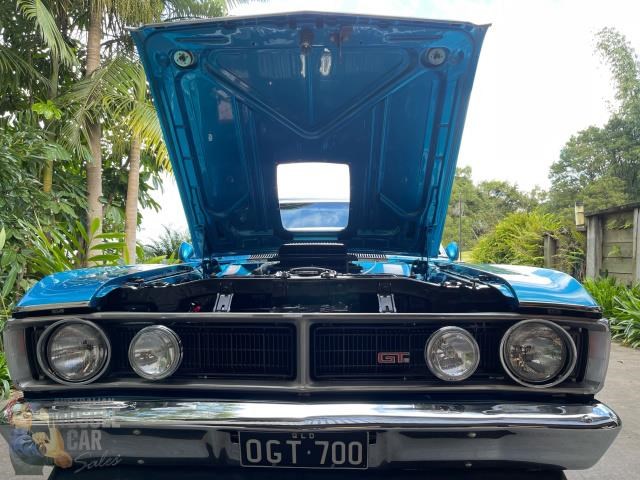 ford falcon 894949 047