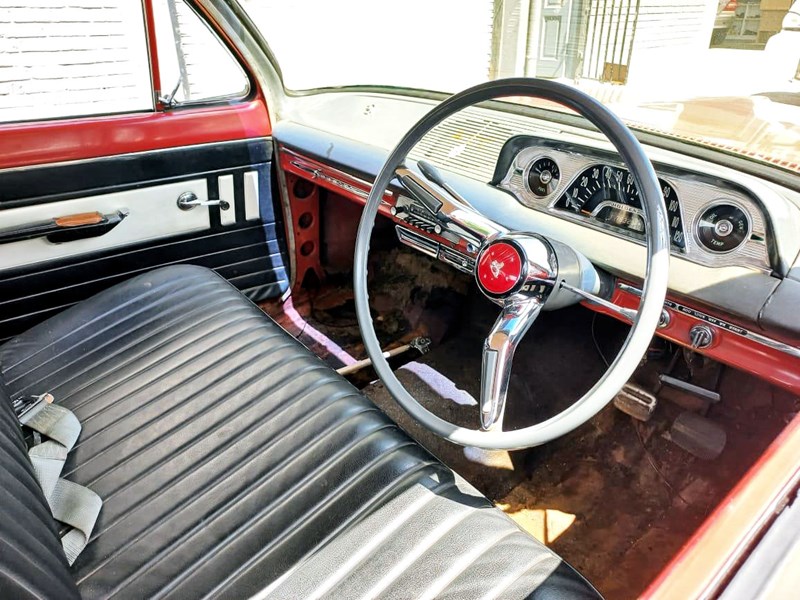 holden eh 895519 011