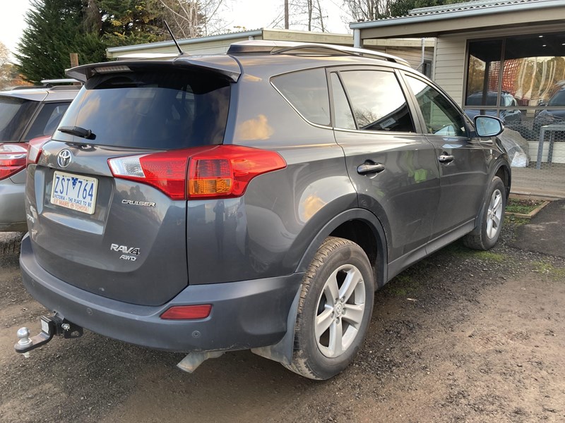 toyota rav4 895470 003